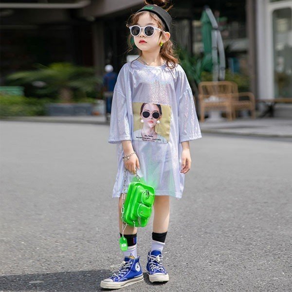 子供服 女の子 Tシャツ ロングTシャツ 丸首 ハーフスリーブ 夏 Tシャツワンピース 新作 普段着 プリント ピカピカ ヒップホップスタイル お洒落