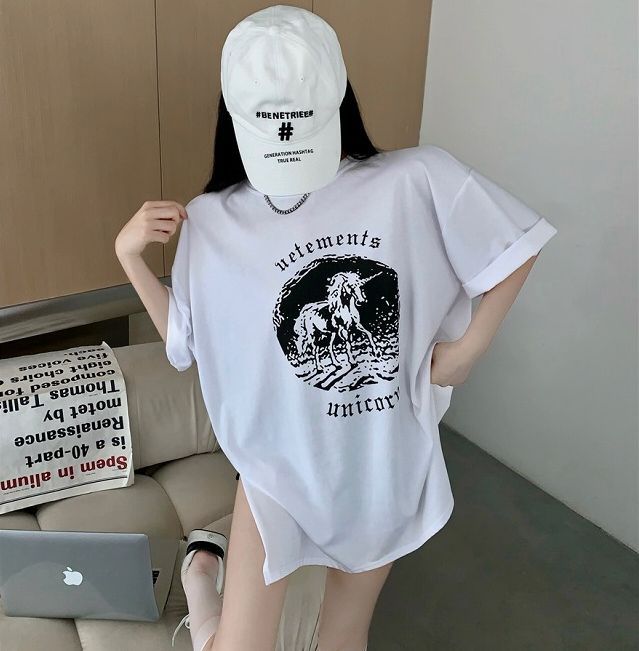 ユニコーン 半袖 Tシャツ 韓国 ストリート オルチャン Y2K ダンス 原宿系 衣装 K-POP レディース メンズライク 6T-302 オーバーサイズ HIPHOP