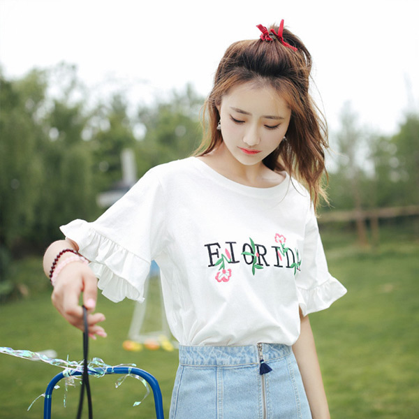 あり Tシャツ ロゴ刺繍 フリル袖 フラワー 半袖 韓国ファッション 個性的 ダンス レトロ ショート丈 服 衣装 コスチューム かわいい トップス